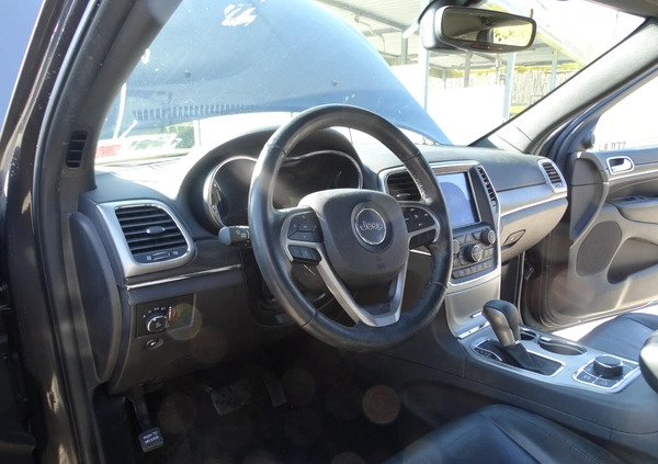 Jeep Grand Cherokee cena 75900 przebieg: 102000, rok produkcji 2018 z Białystok małe 379